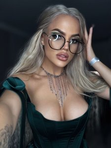 ПОРНО Янка🤤❤️, 79037087336