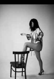 Катя, 79037712745