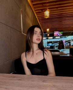 Клэр, 79874465736