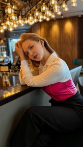 Софа, 79309487114