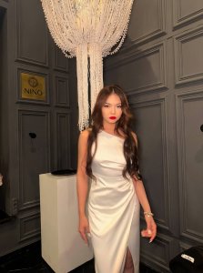 Николь, 79969445699